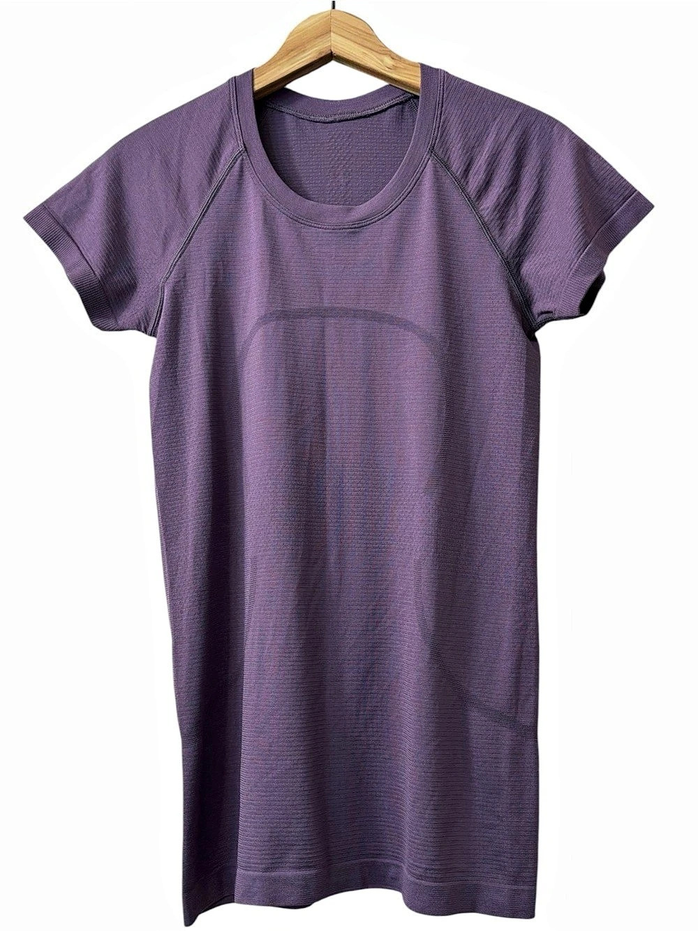 Lululemon Swiftly Tech 2.0 Short Sleeve Size 6